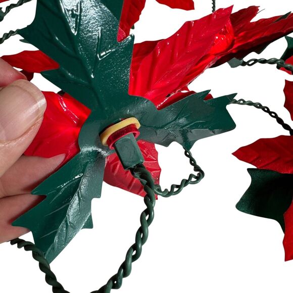 Vintage Velvet Poinsettia Christmas Tulip Reflector Red 10 Light Strand - Picture 8 of 9